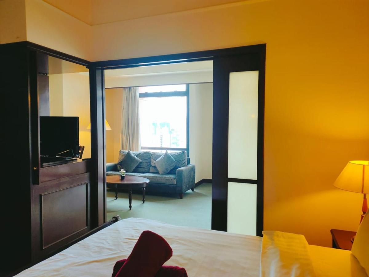 Luxhouz Suites At Times Square 吉隆坡 外观 照片