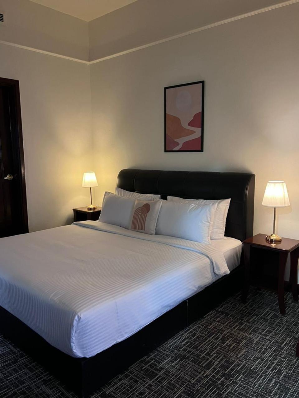 Luxhouz Suites At Times Square 吉隆坡 客房 照片