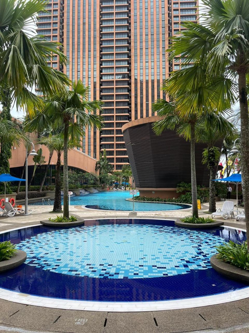 Luxhouz Suites At Times Square 吉隆坡 外观 照片